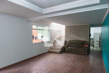 Sala de casa à venda com 4 quartos, 150m² em São João Climaco, São Paulo