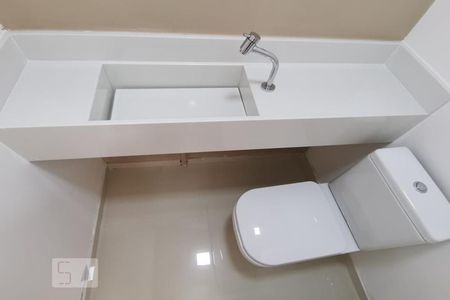 Lavabo de apartamento para alugar com 3 quartos, 104m² em Vila Andrade, São Paulo