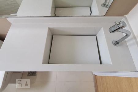 Lavabo de apartamento para alugar com 3 quartos, 104m² em Vila Andrade, São Paulo