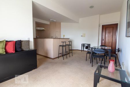 Sala de apartamento para alugar com 1 quarto, 47m² em Funcionários, Belo Horizonte