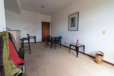 Sala de apartamento para alugar com 1 quarto, 47m² em Funcionários, Belo Horizonte