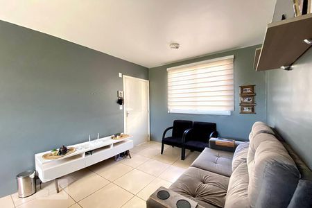 Sala de Estar de apartamento à venda com 2 quartos, 60m² em Feitoria, São Leopoldo