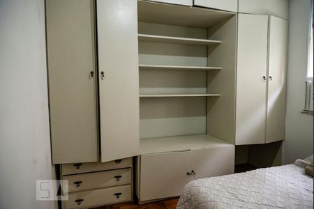 quarto 1 de apartamento para alugar com 2 quartos, 80m² em Copacabana, Rio de Janeiro