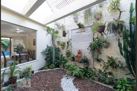 Jardim de Inverno de casa à venda com 3 quartos, 230m² em Mirandópolis, São Paulo
