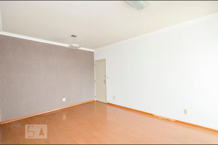 Apartamento à venda com 90m², 3 quartos e sem vagaSala