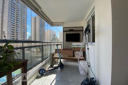 Sacada de apartamento à venda com 2 quartos, 72m² em Vila Andrade, São Paulo
