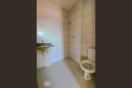 Banheiro de kitnet/studio à venda com 1 quarto, 32m² em Quinta da Paineira, São Paulo