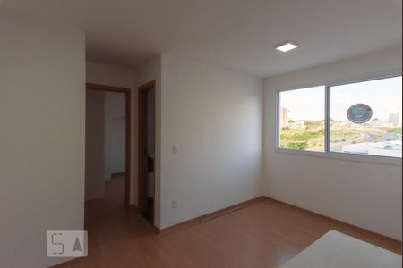 Sala de apartamento para alugar com 2 quartos, 43m² em Fundação da Casa Popular, Campinas