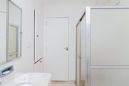 Banheiro de apartamento para alugar com 2 quartos, 111m² em Pompeia, São Paulo