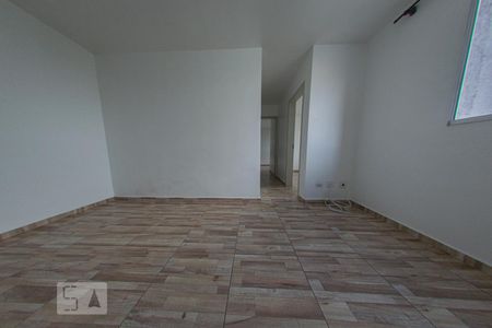 Sala de apartamento para alugar com 2 quartos, 56m² em Pinheirinho, Curitiba