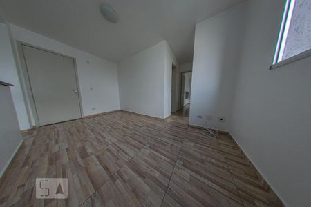 Sala de apartamento para alugar com 2 quartos, 56m² em Pinheirinho, Curitiba