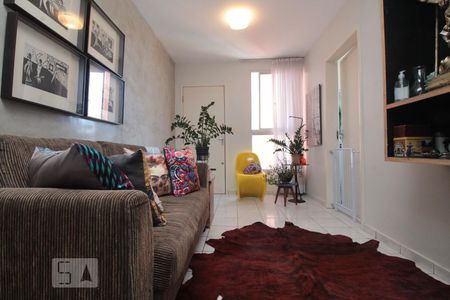 Apartamento para alugar com 3 quartos, 75m² em Padre Eustáquio, Belo Horizonte