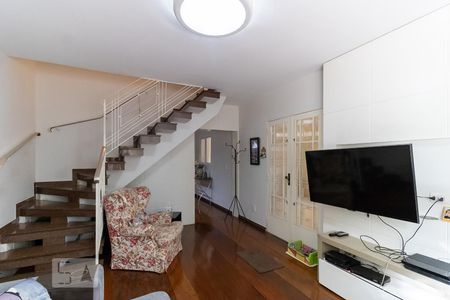 Sala de casa à venda com 4 quartos, 187m² em Ipiranga, São Paulo