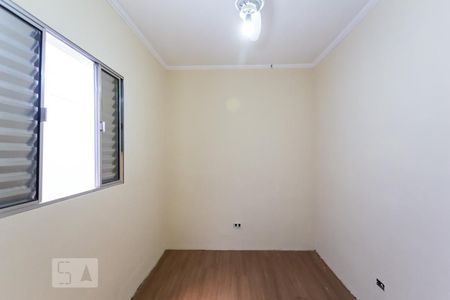 Quarto de casa à venda com 2 quartos, 94m² em Santo Antônio, Osasco