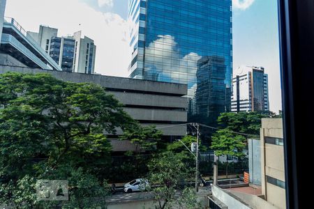 Vista da Rua de kitnet/studio para alugar com 1 quarto, 29m² em Cidade Monções, São Paulo