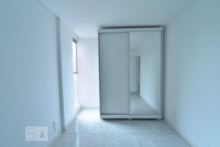 Quarto 2 de apartamento para alugar com 2 quartos, 45m² em Asa Norte, Brasília