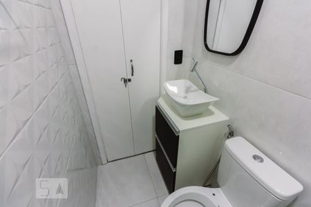 Banheiro de apartamento para alugar com 1 quarto, 33m² em Santana, São Paulo