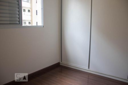 Quarto 2 de apartamento para alugar com 2 quartos, 55m² em Vila Mascote, São Paulo