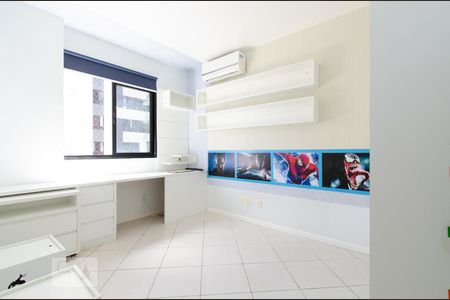 Quarto 1 de apartamento para alugar com 3 quartos, 105m² em Pituba, Salvador