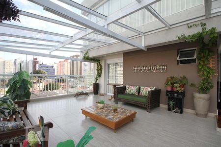 Varanda de apartamento para alugar com 3 quartos, 189m² em Vila Firmiano Pinto, São Paulo