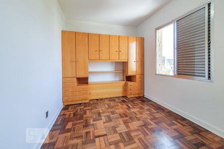 Quarto 1 de apartamento para alugar com 2 quartos, 77m² em Bom Retiro, São Paulo