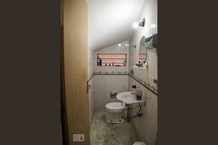 Lavabo de casa à venda com 3 quartos, 190m² em Moema, São Paulo
