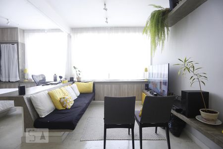 Sala de apartamento à venda com 2 quartos, 60m² em Vila Buarque, São Paulo