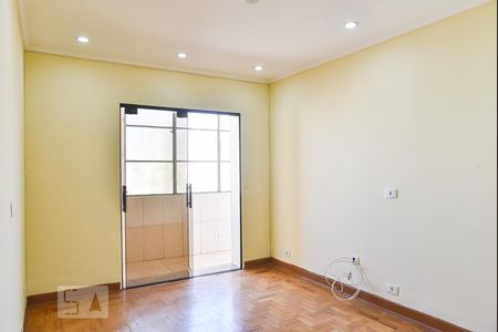 Sala de apartamento para alugar com 3 quartos, 100m² em Vila Monumento, São Paulo