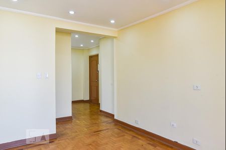 Sala de apartamento para alugar com 3 quartos, 100m² em Vila Monumento, São Paulo