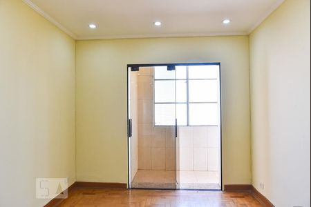 Sala de apartamento para alugar com 3 quartos, 100m² em Vila Monumento, São Paulo