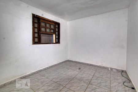 Quarto 2 de casa para alugar com 2 quartos, 66m² em Cajuru, Curitiba