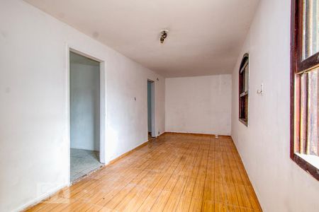 Sala de casa para alugar com 2 quartos, 66m² em Cajuru, Curitiba