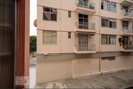 Vista Sala de apartamento para alugar com 2 quartos, 65m² em Cachambi, Rio de Janeiro