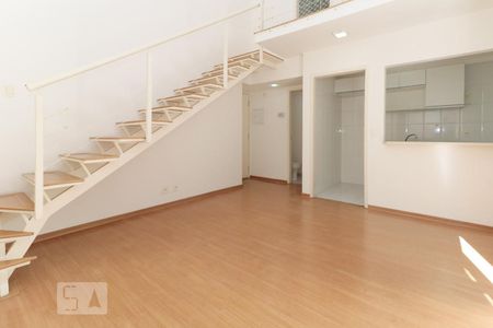 Sala de apartamento para alugar com 1 quarto, 50m² em Sumarezinho, São Paulo