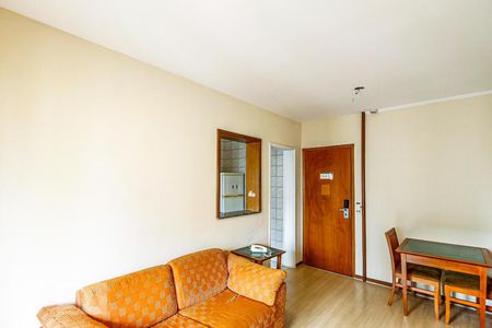 Sala de apartamento para alugar com 2 quartos, 44m² em Cidade Monções, São Paulo