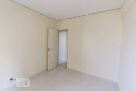 Quarto 1 de apartamento para alugar com 2 quartos, 65m² em Tanque, Rio de Janeiro