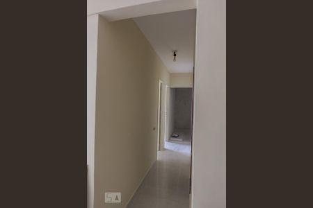 Corredor de apartamento para alugar com 2 quartos, 65m² em Tanque, Rio de Janeiro