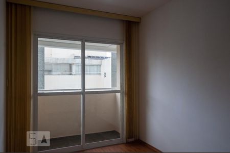 Sala/Cozinha de apartamento para alugar com 1 quarto, 35m² em Vila Gomes Cardim, São Paulo