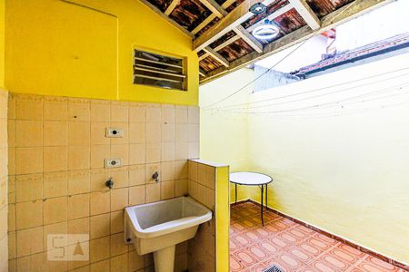 Área de Serviço de casa à venda com 2 quartos, 96m² em Vila Marari, São Paulo