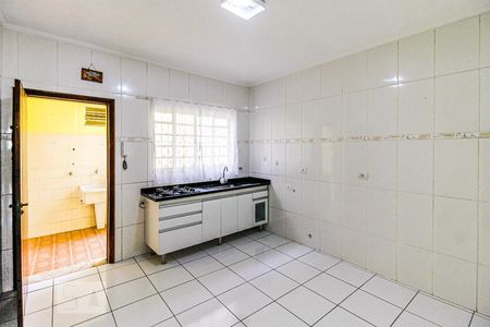 Cozinha de casa à venda com 2 quartos, 96m² em Vila Marari, São Paulo