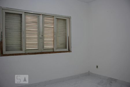Quarto 1 de casa à venda com 3 quartos, 250m² em Taboão, Diadema
