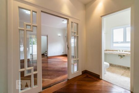 Sala de Estar de casa à venda com 3 quartos, 360m² em Vila Prudente, São Paulo