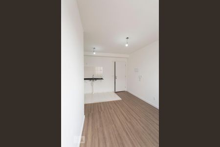 SALA de apartamento para alugar com 2 quartos, 40m² em Sítio da Figueira, São Paulo