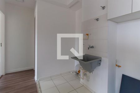 Área de Serviço de apartamento para alugar com 2 quartos, 40m² em Sítio da Figueira, São Paulo