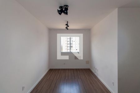 Sala de apartamento para alugar com 2 quartos, 40m² em Sítio da Figueira, São Paulo