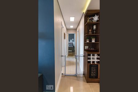 Corredor de apartamento à venda com 3 quartos, 84m² em Vila Vera, São Paulo