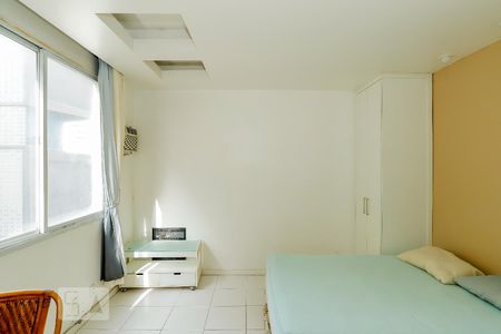 Sala de apartamento para alugar com 1 quarto, 25m² em Copacabana, Rio de Janeiro