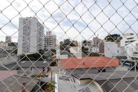Vista  do Quarto 1 de apartamento para alugar com 3 quartos, 70m² em Água Verde, Curitiba