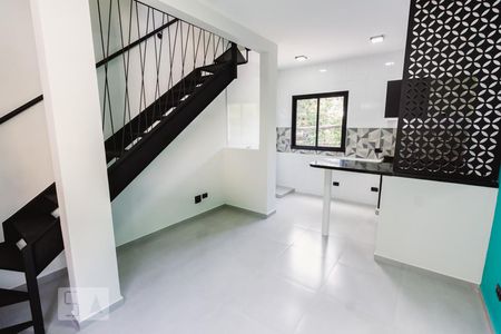 Sala de casa para alugar com 1 quarto, 40m² em Vila Guaca, São Paulo