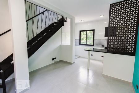 Sala de casa para alugar com 1 quarto, 40m² em Vila Guaca, São Paulo